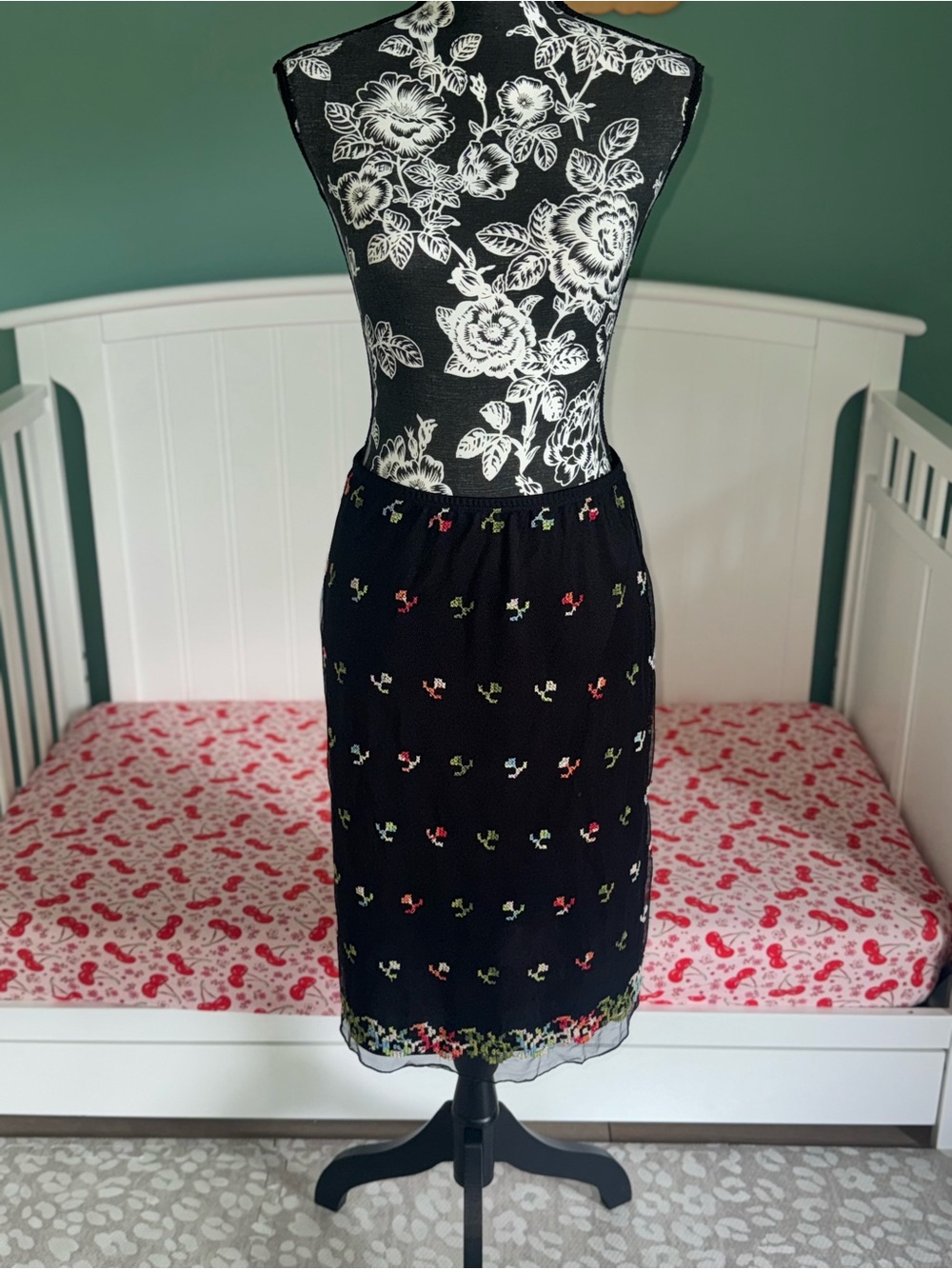 Woman’s Black Floral Embroidered Midi Skirt